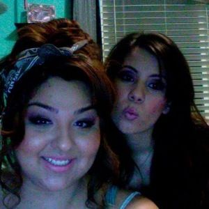 Meet your Posher, Leana